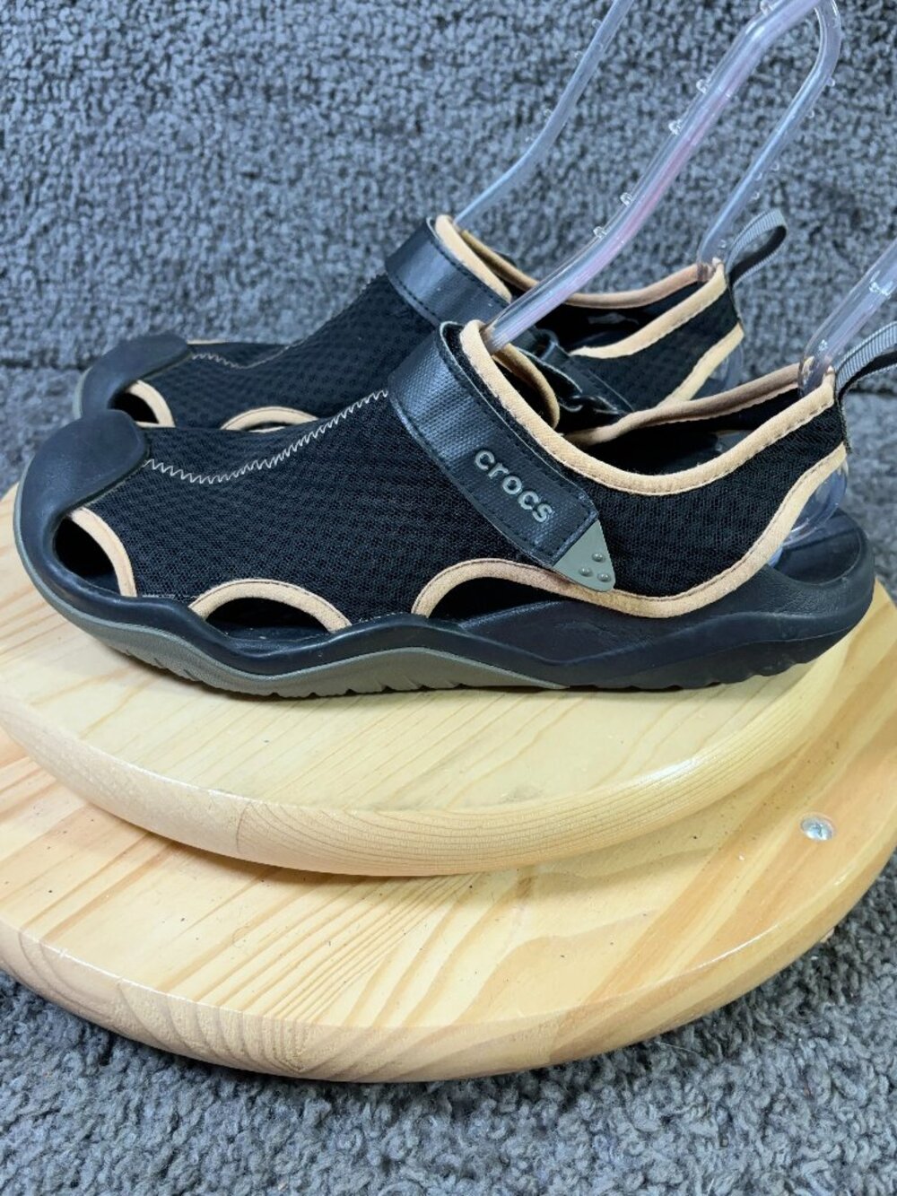 Crocs Swiftwater Deck Sandals Mens Size 11 Black Beige Mesh Water Shoes